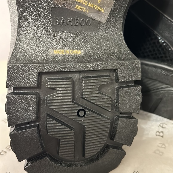 Woman’s Bamboo boots - Picture 7 of 10